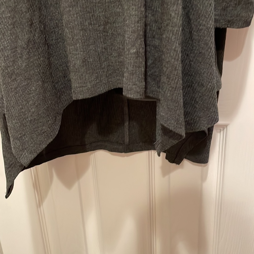 Plus Size Top - Picture 3 of 7